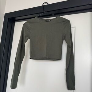 NWT Olive Green Cropped Long Sleeve Top